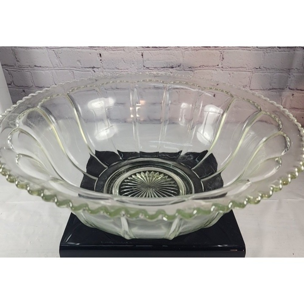Vintage Large Glass Punch Bowl / Serving Bowl – Scalloped Edge, Starburst Base